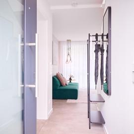 Xzllenz - 4 Schlafzimmer, Zentral, Parken, U-Bahn, 2 Bäder, 4 Smart-TV, optional Einzelbett, hotel i Nürnberg