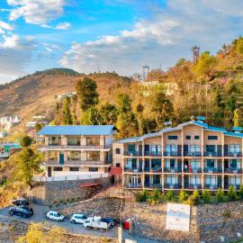 Himalayas Resort by The Lake Hill, hotel a Mukteswar
