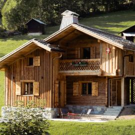 Le Mazot du Var, hotel i La Clusaz
