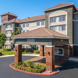 Stevenson Ranch에 위치한 호텔 La Quinta by Wyndham Santa Clarita - Valencia