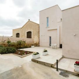 Shoruq, hotel in Marsala