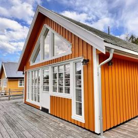 Bay Chalet Sørvågen