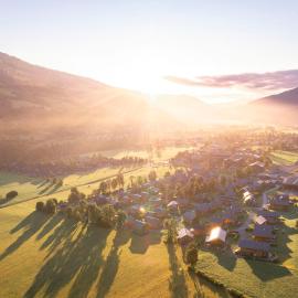 Kreischberg Chalets by ALPS RESORTS, hotel em St. Lorenzen ob Murau