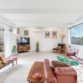 Spacious, Pet Friendly - Close to Main St