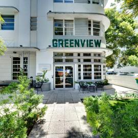Greenview Hotel By Lowkl