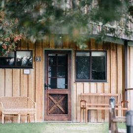 Bundaleera Vineyard and Farm Stay: Relbia şehrinde bir otel