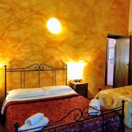 la maison, hotel en Todi