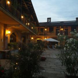 RESIDENCE LA GAGGIANESE, hotel en Rosate