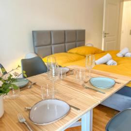Pirna City Apartment 4 PERSONEN, WLAN, BALKON