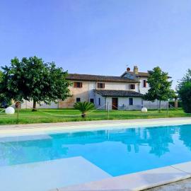 Podere Le Volte degli Angeli, hotel en Spello
