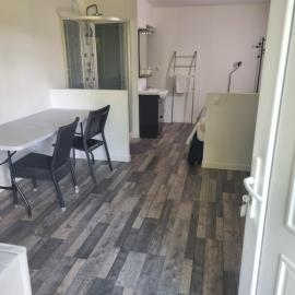 Petite Maison Indépendante avec Jardin, hotel in Agen