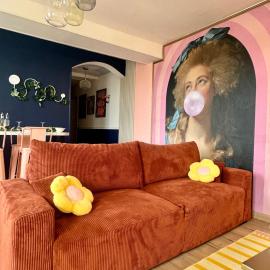 Appartement Pop Art Louviers, hotel v destinácii Louviers