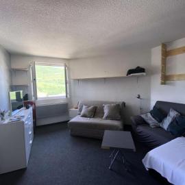 Résidence Ecrin - Spacieux appartement 6 couchages avec vue sur les montagnes dans un secteur calmes MAE-5201, hotel in Vénosc