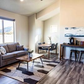 Daybreak Mountain Home Studio East Zion