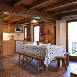 Chalet typique 8 personnes à Méribel, calme et pittoresque