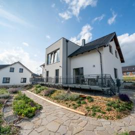 Rodinné apartmány LEVÝPRAVÝ ve Frymburku: Frymburk şehrinde bir otel