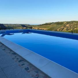 Luxueuse villa avec vue sur mer, hotel in Torino di Sangro