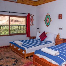 Hotel Awayou, hótel í Bou Drarar