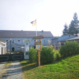 Gutshof und Ferienwohnung Proft