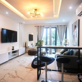 233 Boulevard - Luxury Apartments, hotel u gradu Akra