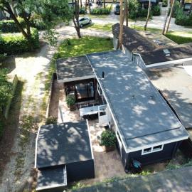 Chalet bosrijk Midden in de natuur-eten&drinken-activiteiten-ontspanning-en nog veel meer, hotel in Hoenderloo
