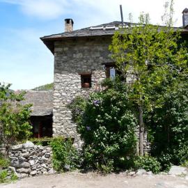 Casa Independiente Rural Ca de Corral, hotel u gradu Taull