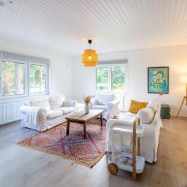 Gunnarsstrand Surf House โรงแรมในฮานโก