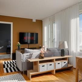 Guestly Homes - 1BR Nordic Comfort, Hotel in Boden