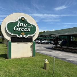 Inn On The Green Florida、タバレスのホテル