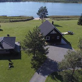 Mäeküla Järve Palkmaja, hotel em Viljandi