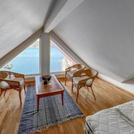 3 Bedroom Amazing Apartment In Korshamn, Hotel in Korshamn