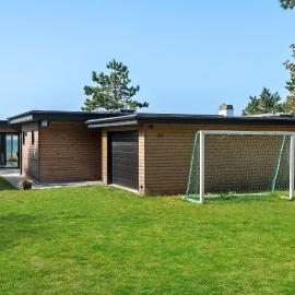 3 Bedroom Lovely Home In Martofte, hotelli kohteessa Martofte
