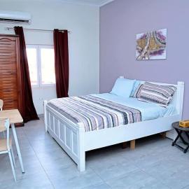 Petite's Nest - Studio 1