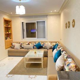 apartamento la fontana 2, hotel Charf városában