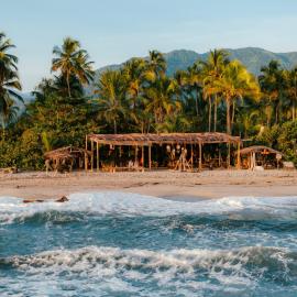 Lote 10 Tayrona Glamping, מלון בGuachaca