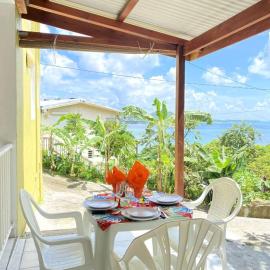 Appartement T3 - Vue mer & proche des plages, hotel a Boucan