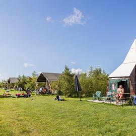 Boerderij Halfweg, hotel v destinaci West-Terschelling