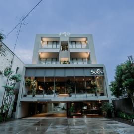 Jiro Hotel