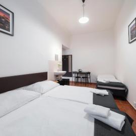 Pension 15 Homér, hotel in Prague