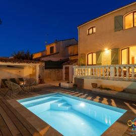 Maison Jade - Villa avec piscine - Barbecue - Calme, hotel in Narbonne