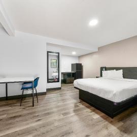 Southern Suites Carrollton, khách sạn ở Carrollton