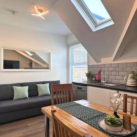 Granada Apartments at Pleasure Beach, hotel a Blackpool