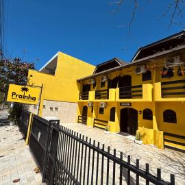 Pousada Prainha, hotel i São Francisco do Sul
