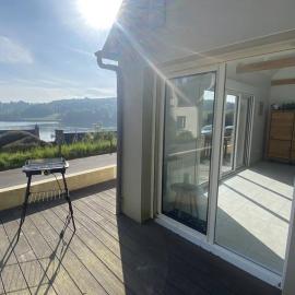 Locquenole - maison avec vue mer, hotel v destinácii Locquénolé