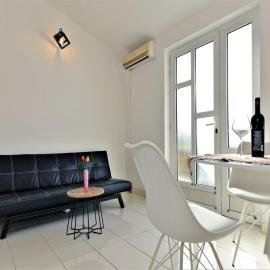 Apartments Helena - One bedroom apartment with Balcony and Sea View - A1, hotel u gradu Murter