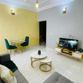 studio moderne NT Dream House Cameroon, Hotel in Zalom