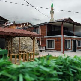 Garden House Uzungöl, hotel in Uzungöl