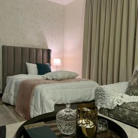 استديو مودرن لنساء فقط نعتذر من الرجال Modern studio for women only we apologize to men, hotel i Riyadh