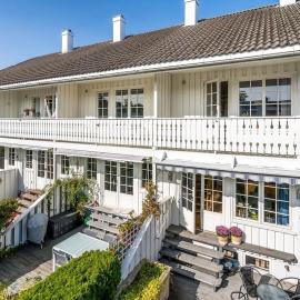 Sentralt i Stavern med gangavstand til strand、スタヴェルンのホテル