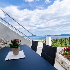 Quiet SeaView Villa Dubrovnik Region - Three Bedroom Villa with Terrace and Swimming Pool
